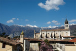 07_Kirche_Berge_C.jpg